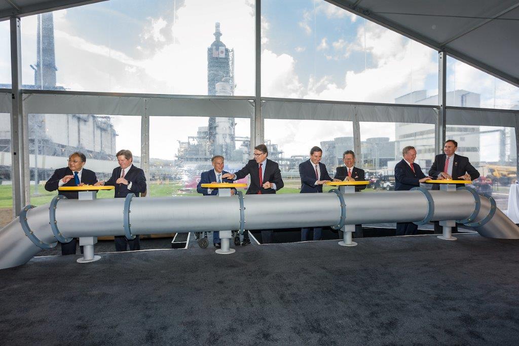 Wayne Christian participating in the valve opening ceremony with Energy Secretary Rick Perry, Governor Greg Abbott, Congressman Pete Olson and Japanese General Consul Tetsuro Amano